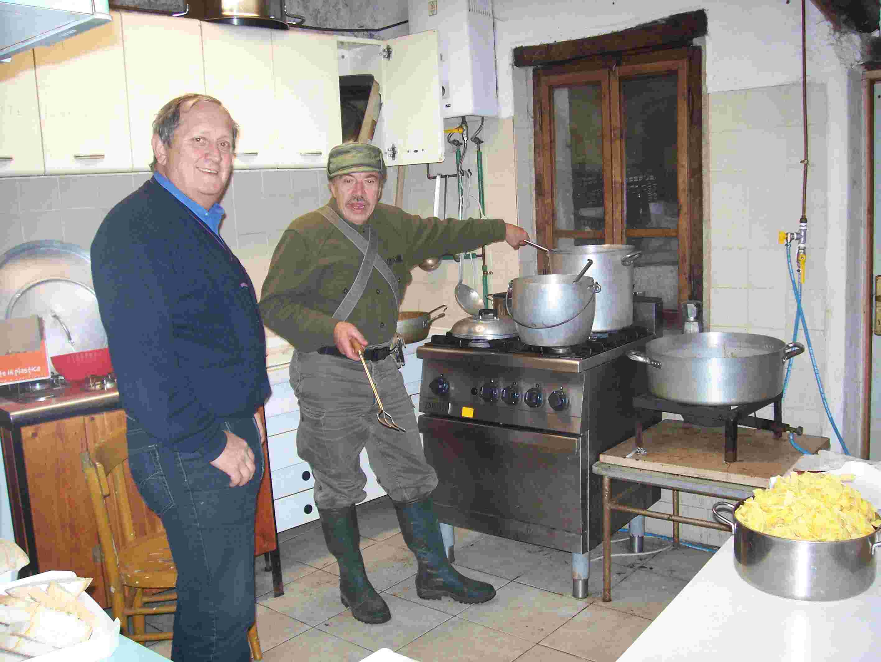  Image name: 63 Caccia.JPG 
 width: 2832 pixel 
 height: 2128 pixel 
 Size: 148867 bytes 
 Click to enlarge 